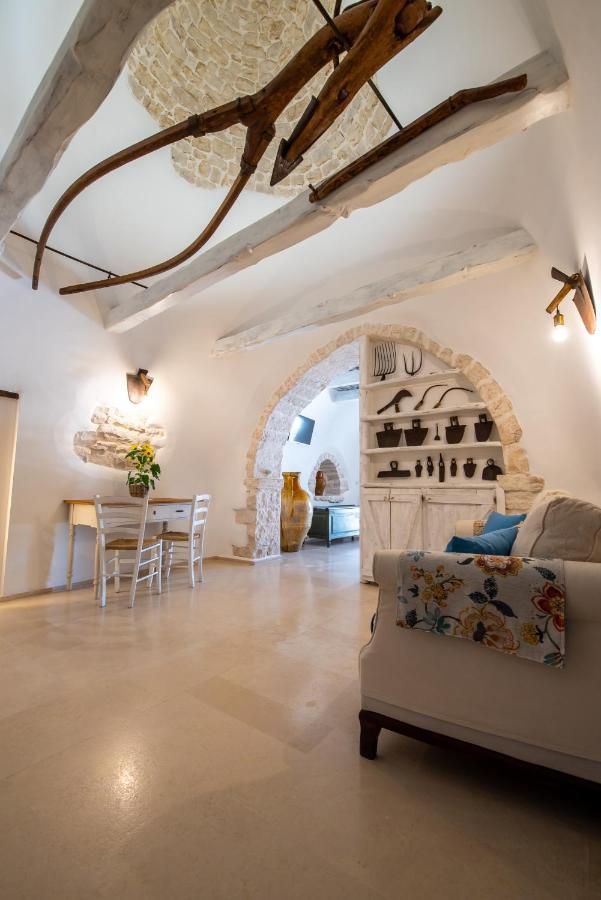 Trulli Holiday Deluxe & Wellness Альберобелло Экстерьер фото